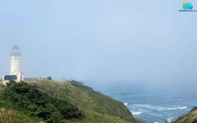 Cape Disappointment records over 2,500 hours of fog annually