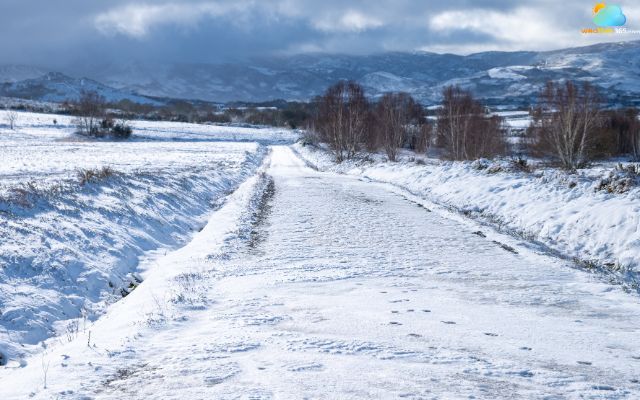 Freezing fog can create icy surface that endangers people