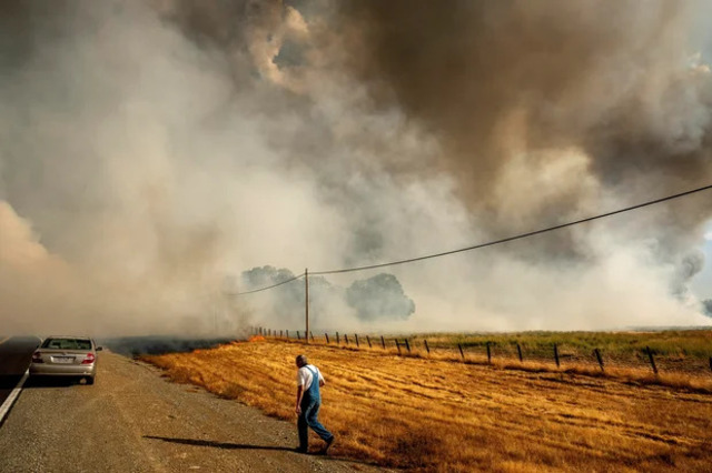 The 6-5 Fire crossed a road in Chinese Camp, Tuolumne County, on Sept. 2, 2025