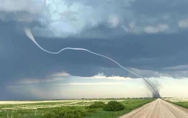 Rope tornado