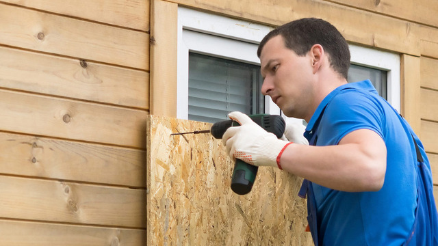  Secure your home before a hurricane hits