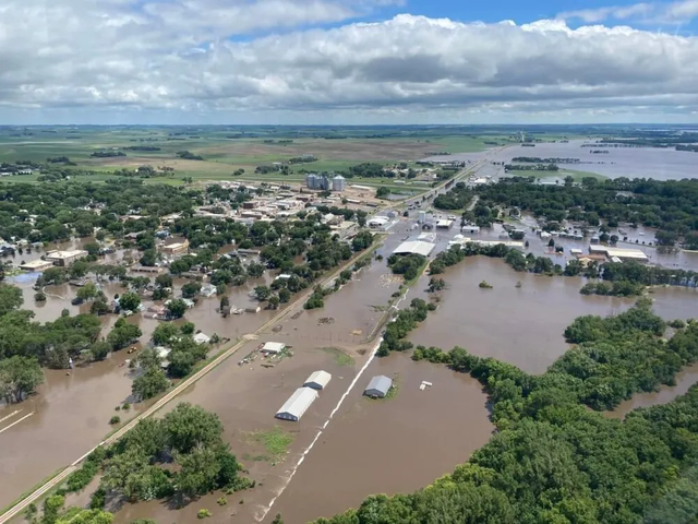 Water from flooded upper Mississippi river