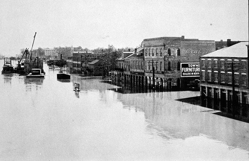 The Great Mississippi flood in 1927
