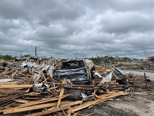  Destructive power of a tornado
