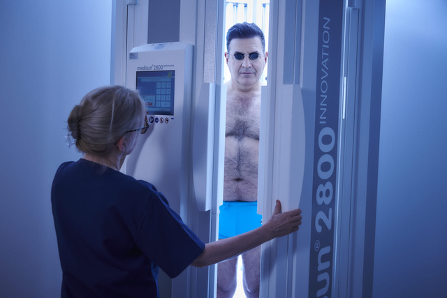 Phototherapy for skin conditions