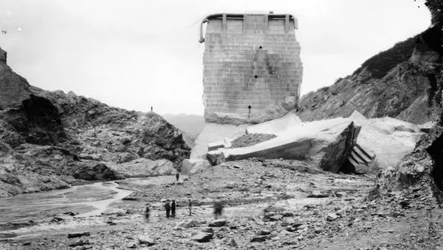 The ST.Francis dam failure