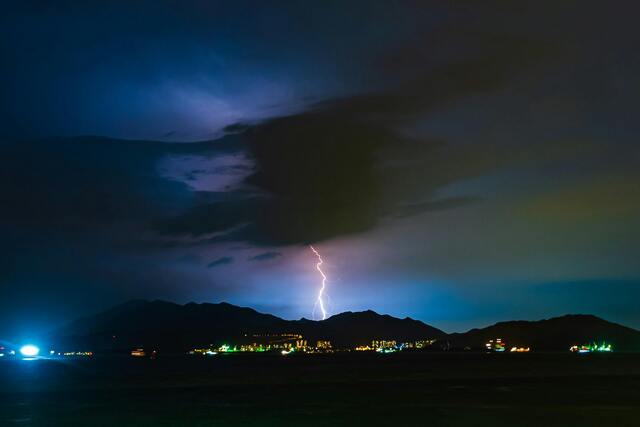  Are Isolated Thunderstorms Dangerous?