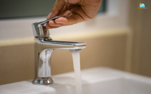 Turn on faucets before it completely freezes