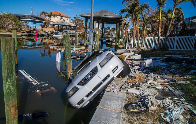 Florida experiences the highest number of direct hurricane hits