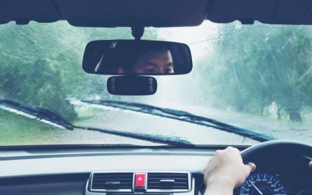 Do not touch metal parts inside the car