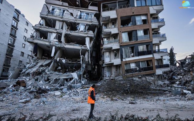 An earthquake caused serious building damage in Turkey 